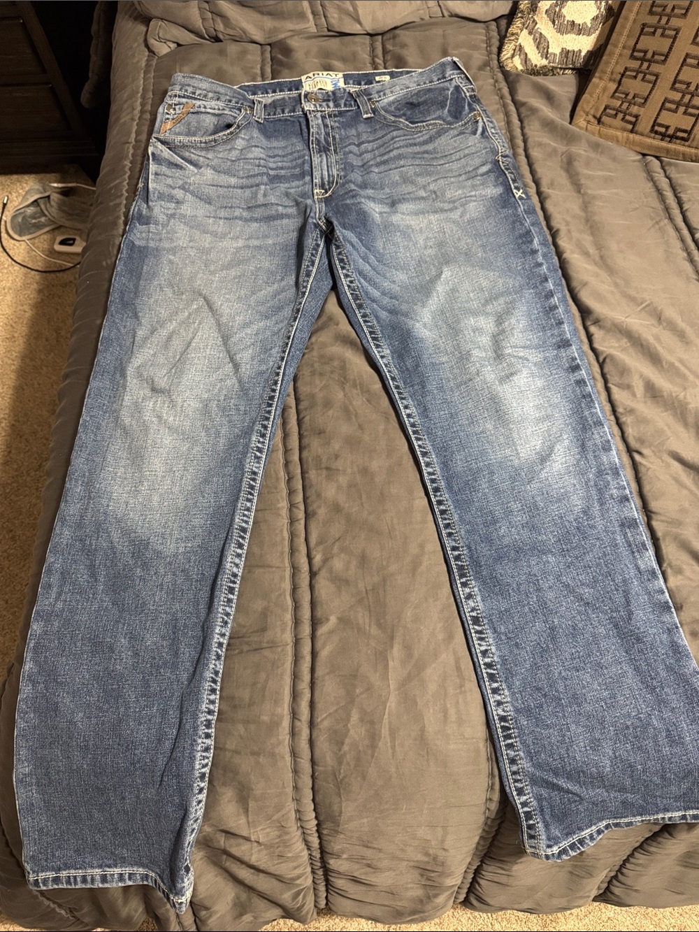 Ariat Men's Medium Blue Straight Jeans